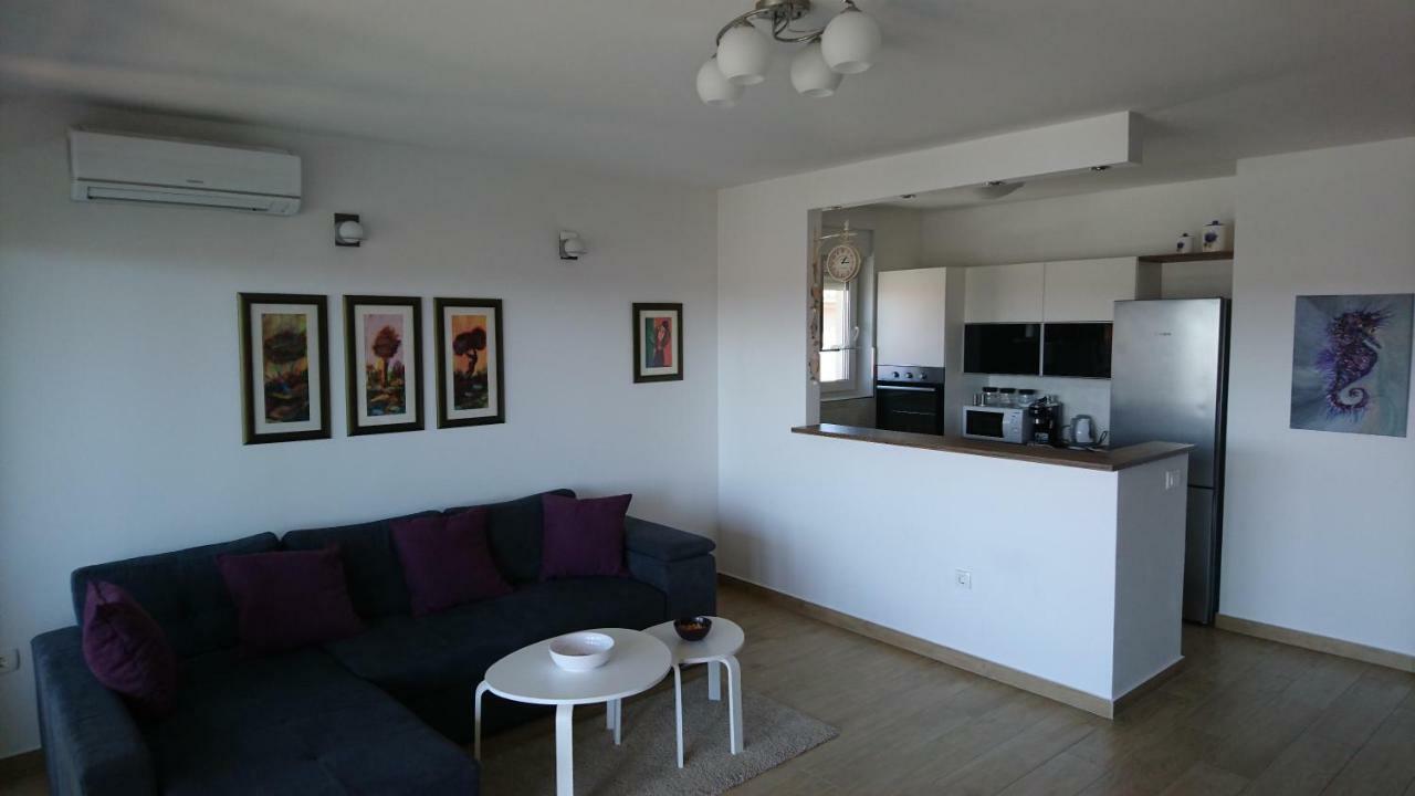 Luxury Apartments Sikiric With Fantastic View On The Sea Bibinje Exterior photo