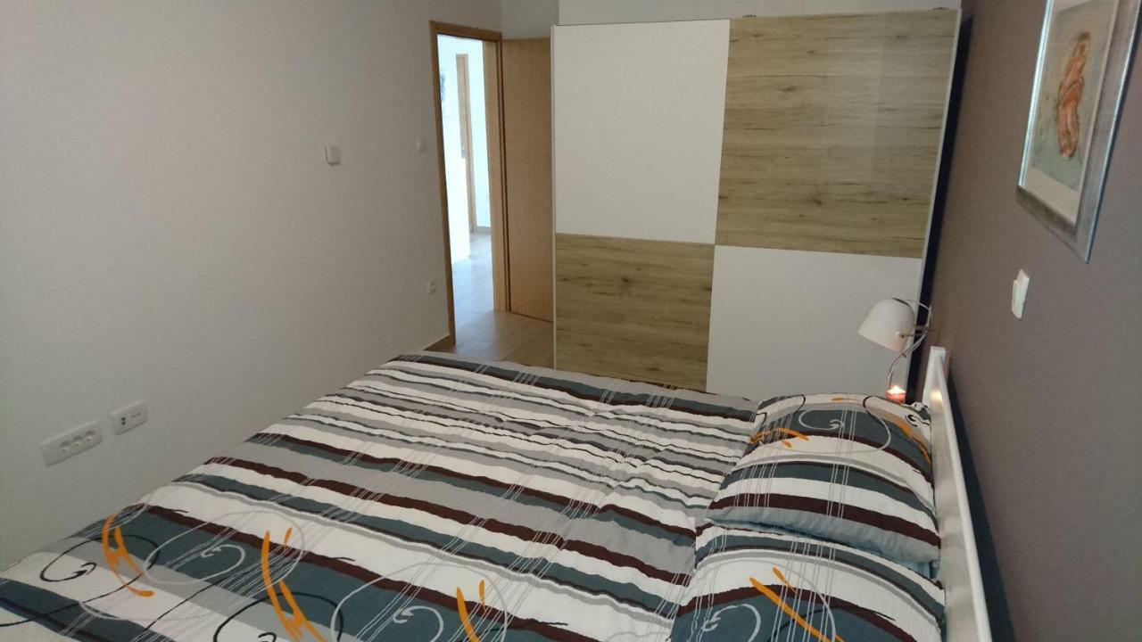 Luxury Apartments Sikiric With Fantastic View On The Sea Bibinje Exterior photo